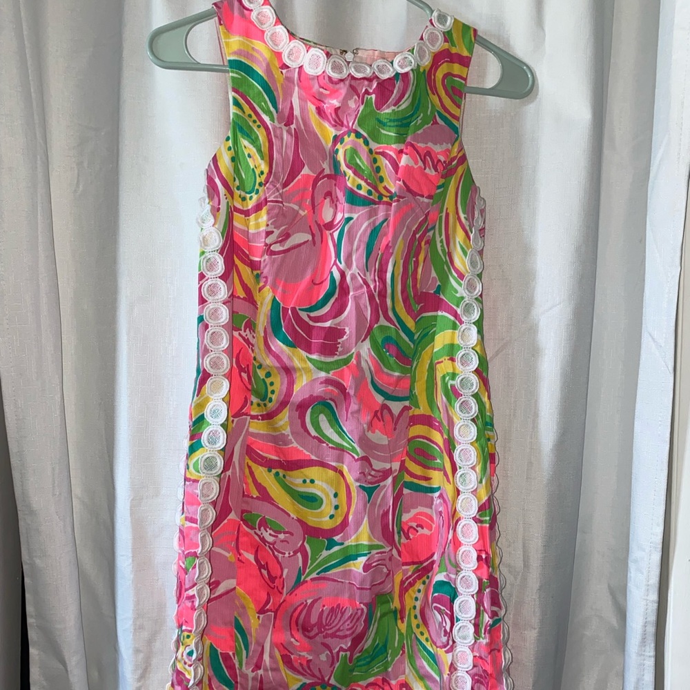 Lilly Pulitzer shift dress